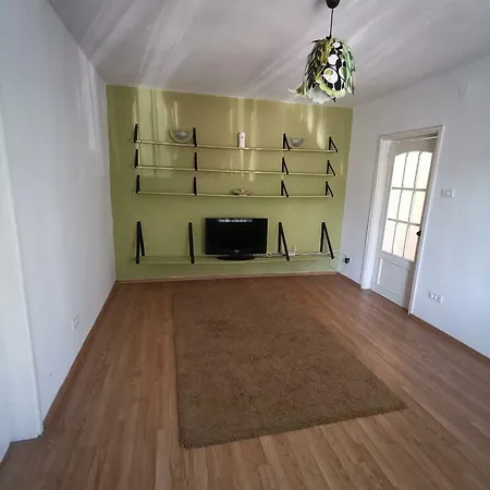 Transalpina 2 Apartament Bukareszt